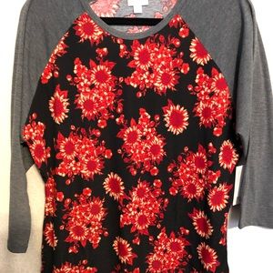 LuLaRoe Randy - baseball style tee